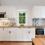 V Kapradi-4 By Interhome Lejlighed *
