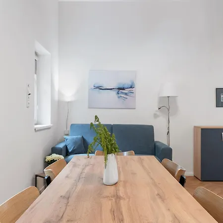 V Kapradi-4 By Interhome Apartmán
